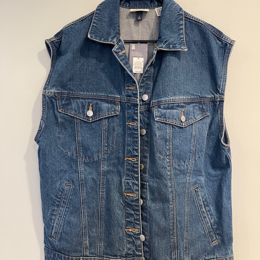 Universal Thread Classic Blue Denim Vest - Size M